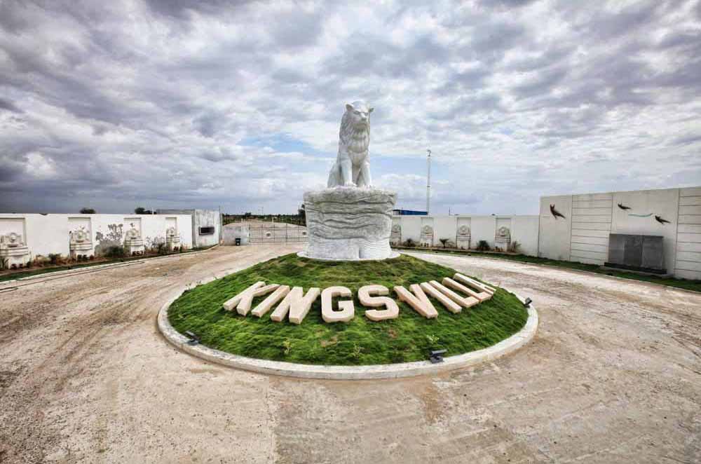 Kingston Kings Villa