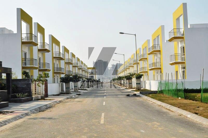 BPTP Parklands Villas