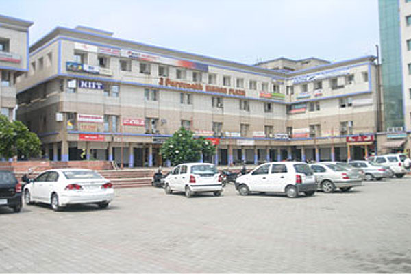 QnA  Parsvnath Bibhab Plaza list