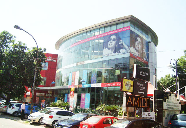 QnA  JMD Kohinoor Mall list