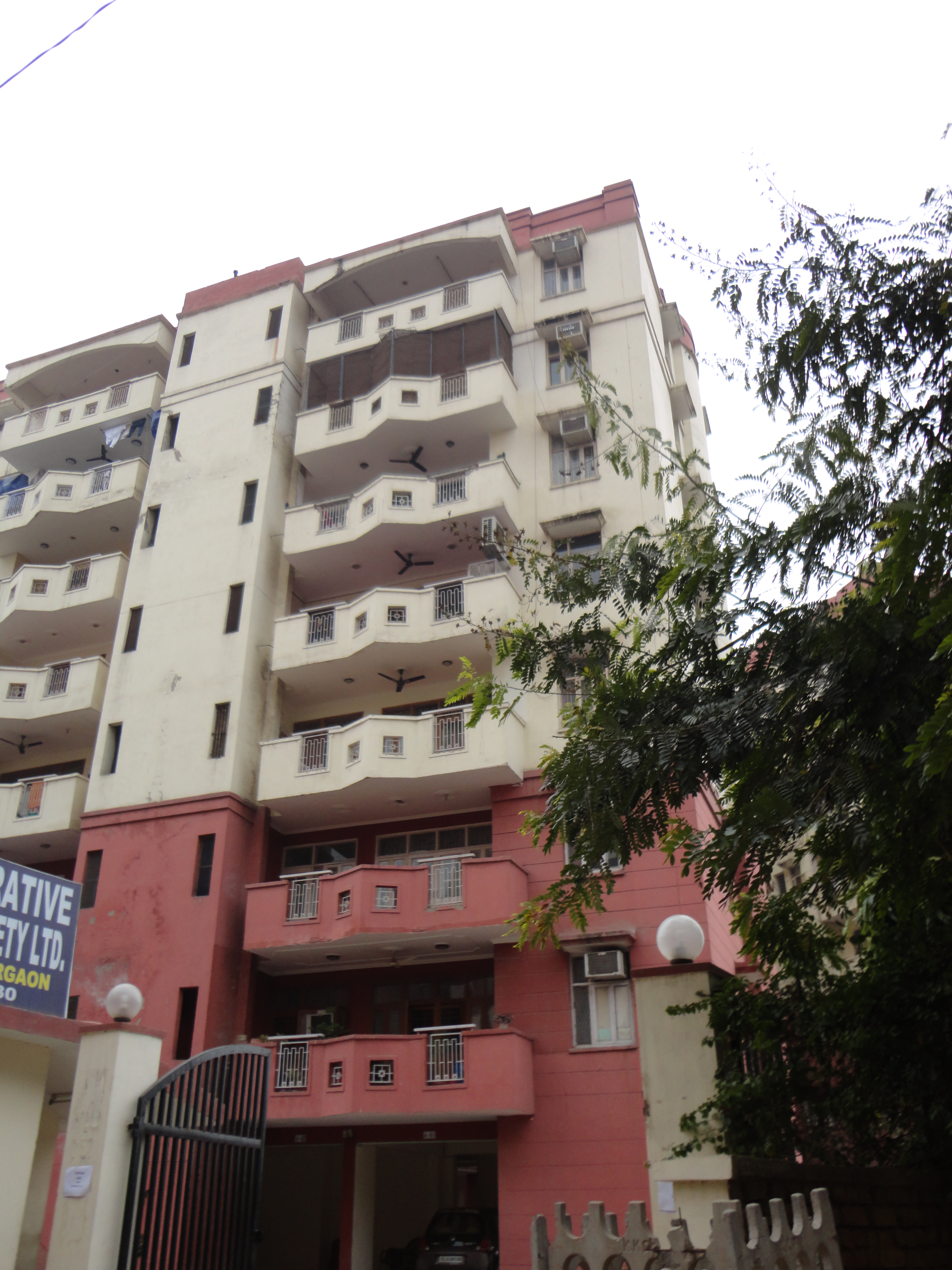 Oasis Apartments CGHS