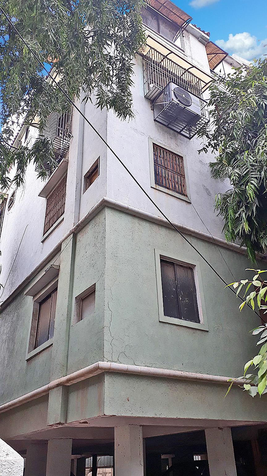 Vaikunth Apartment