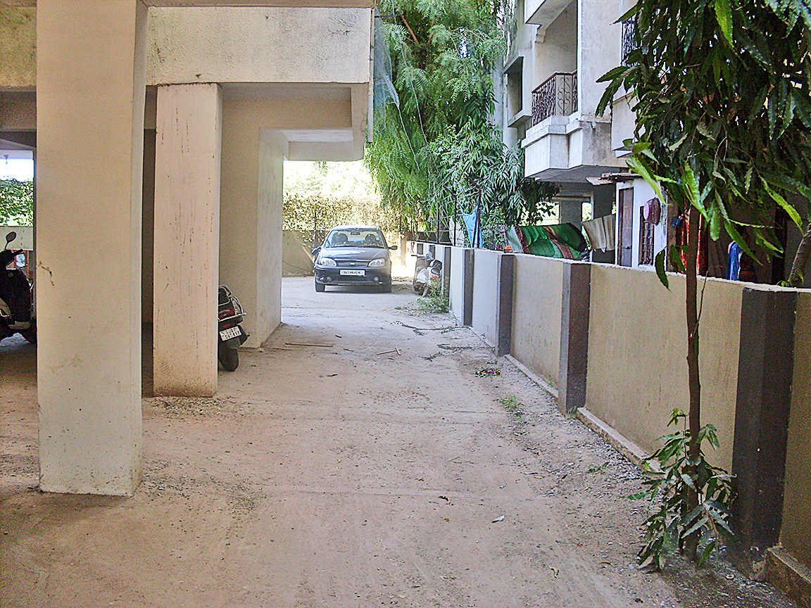 Sterling City Apartment