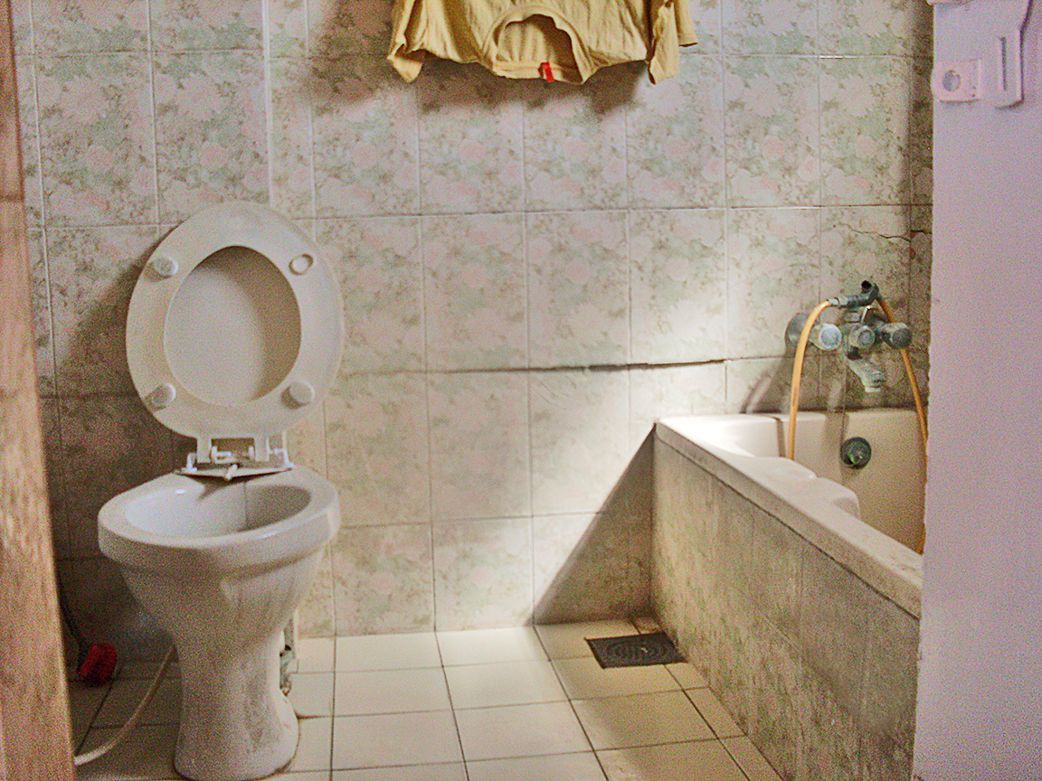 Sterling City Apartment