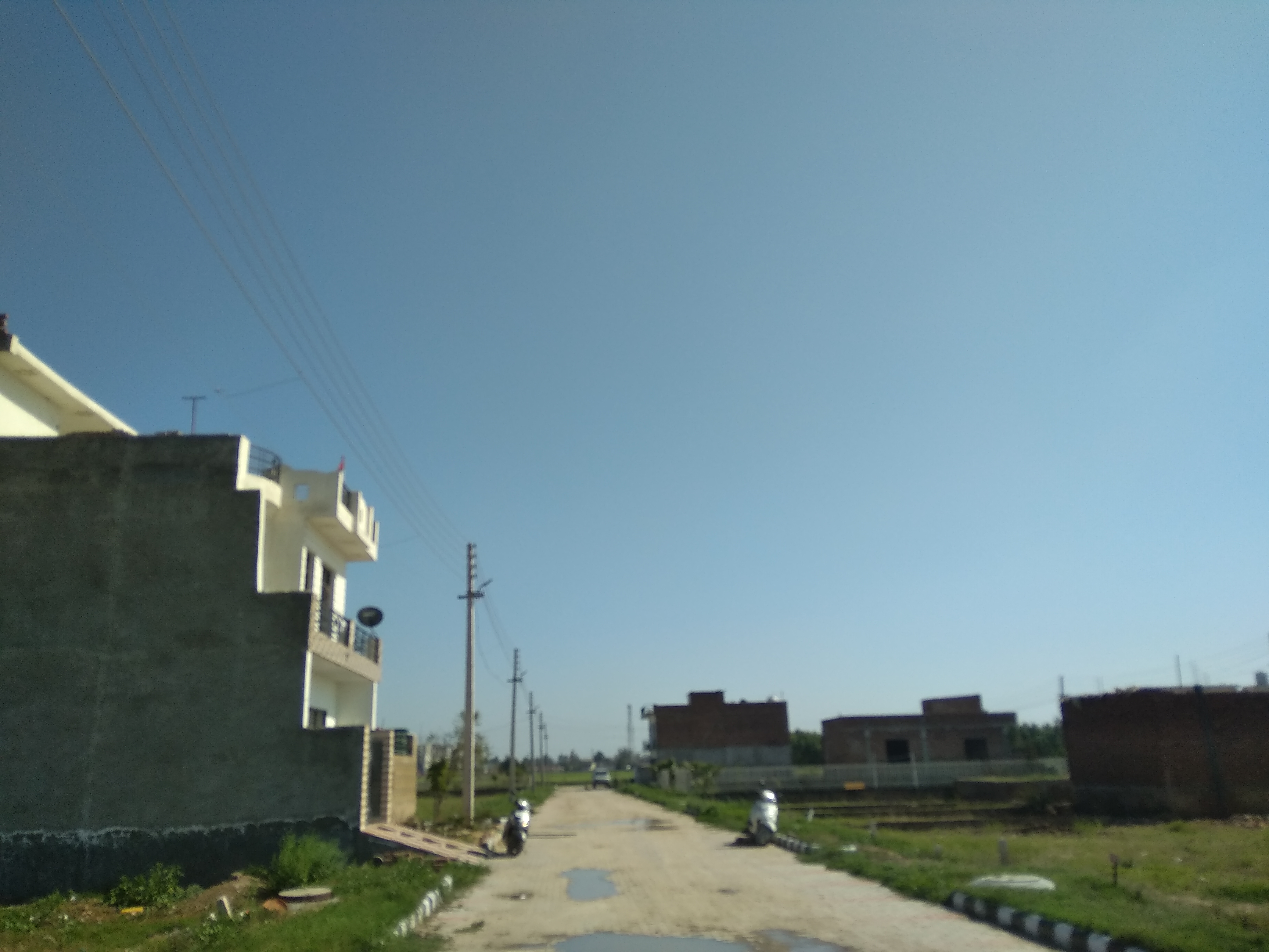 Vaneet Garden Estate