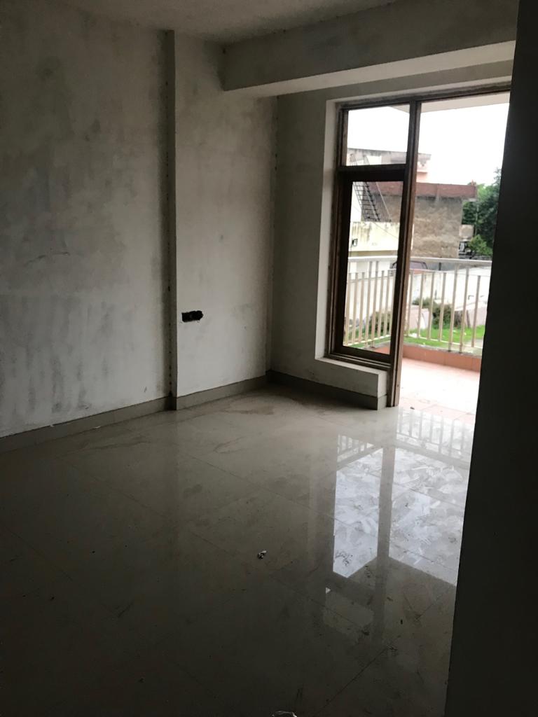 Maxworth City Residence