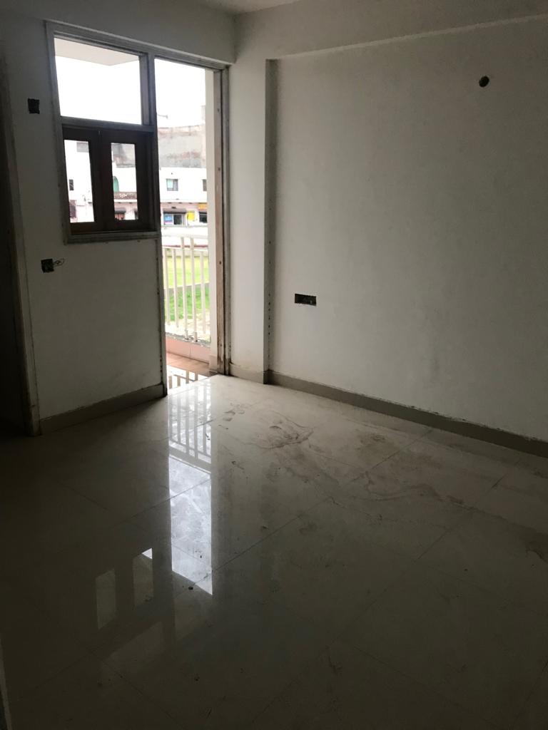 Maxworth City Residence