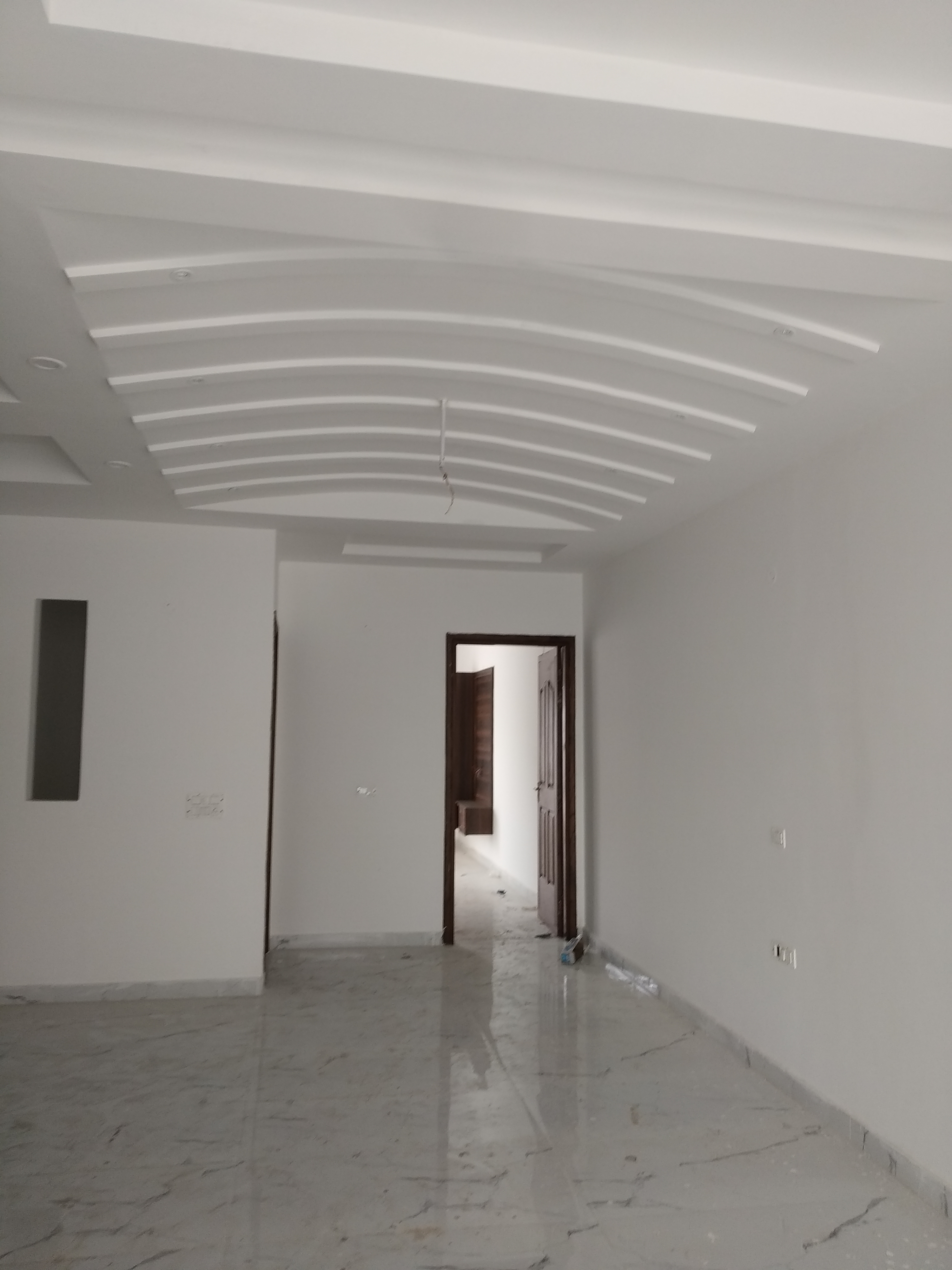 VIP ROAD NEAR DIKSHANT SCHOOL ZIRAKPUR