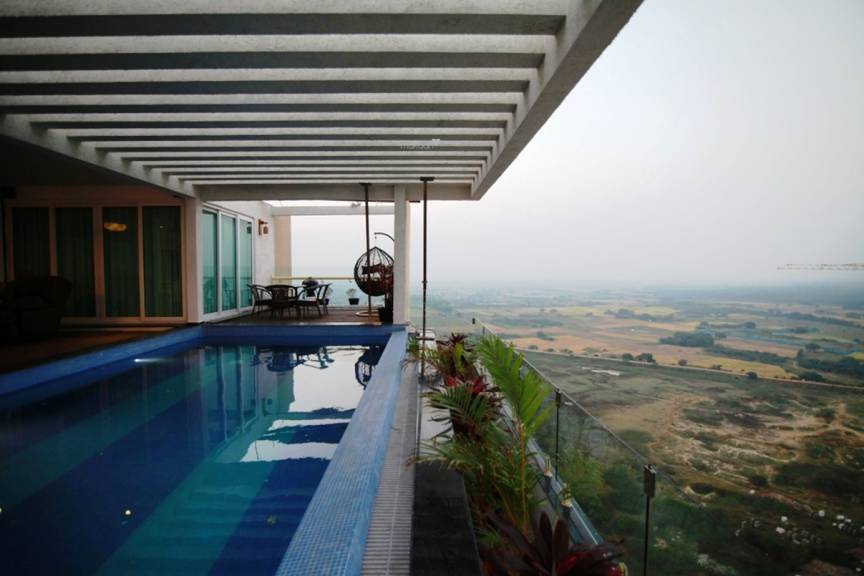 aliens space station township