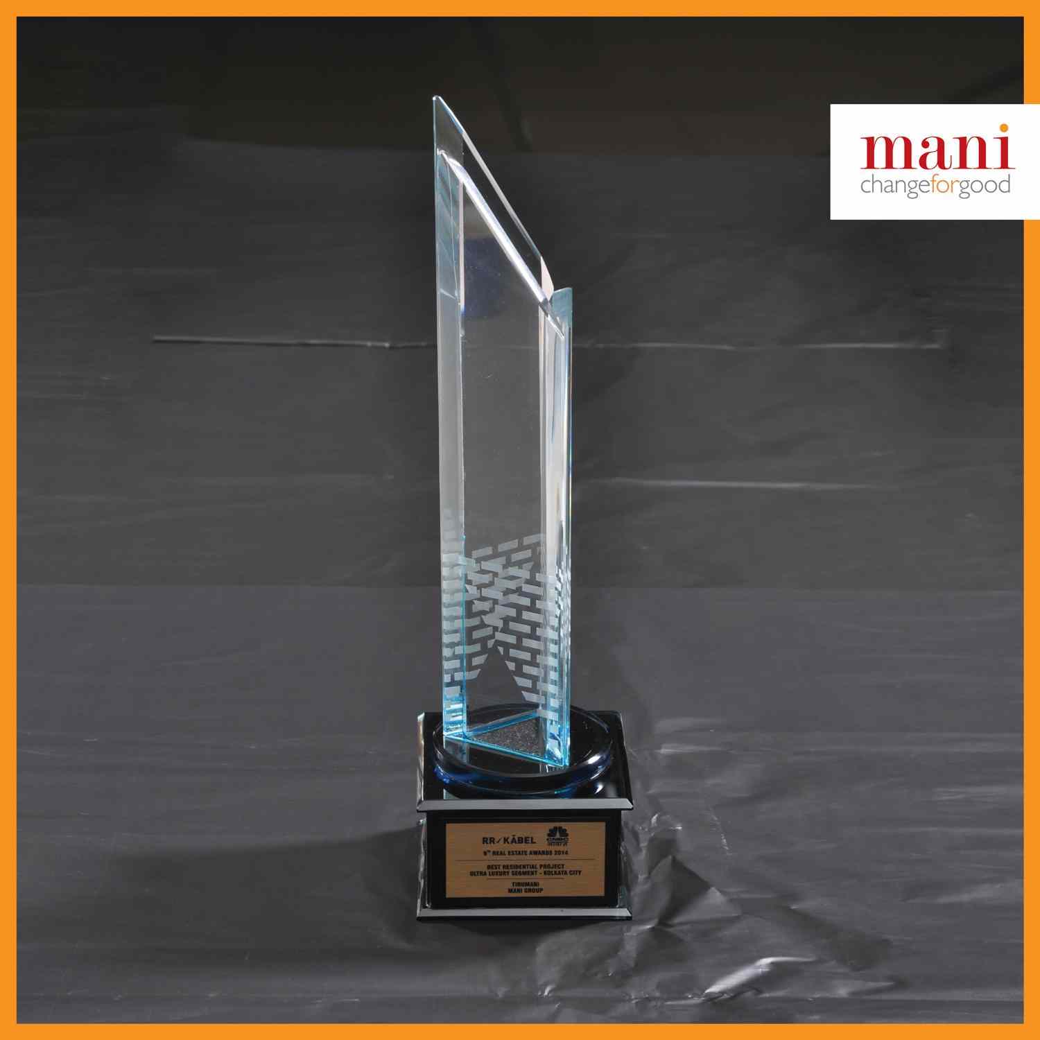 Swarnamani awarded Best Upcoming Luxury Residential Project at CREDAI Bengal Realty Awards 2015