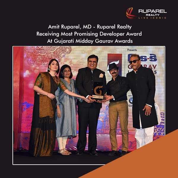 Mr. Amit Ruparel MD of Ruparel Realty received Most Promising Developer Award 2018