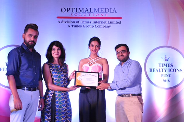 Rohan Abhilasha won Best MID Segment Homes award at Times Realty Icons 2018 Update