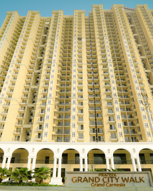 Spacious ready to move-in 2/3 BHK flats at Prateek Grand City in Siddharth Vihar, NH-24, Ghaziabad