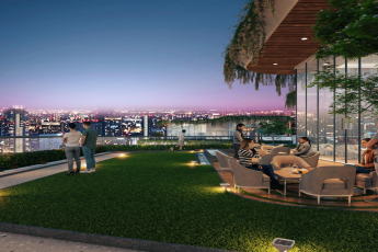 "Elevated Elegance: Experience the Skyline from the Urban Oasis Rooftop Garden