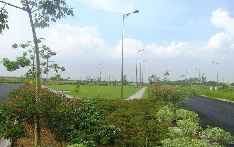 DLF Garden City Banner