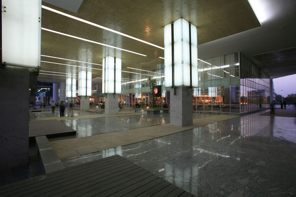 DLF Infinity Tower Banner