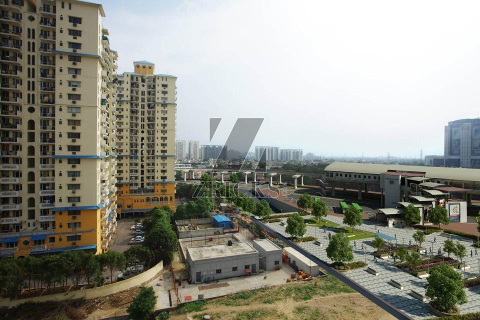 DLF Belvedere Park Banner