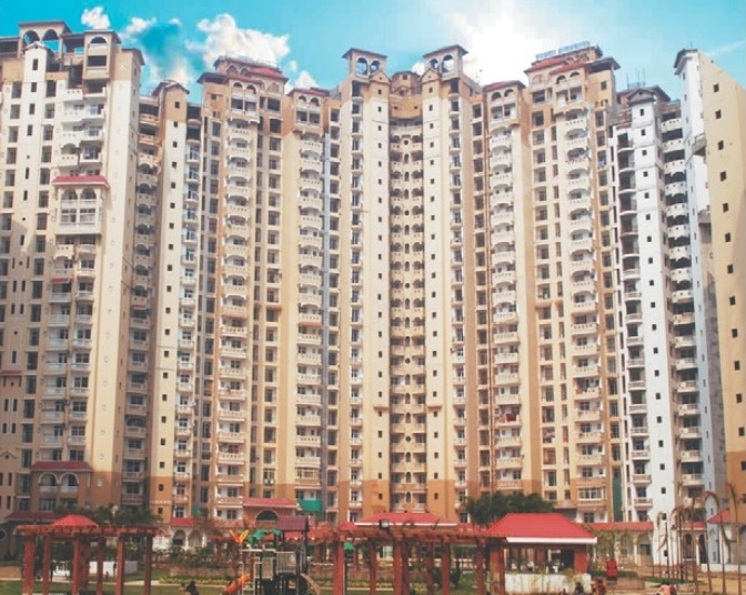  3  BHK  Apartment for sale in Amrapali Sapphire Noida