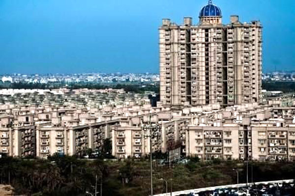  2 BHK  Apartment for sale in Shipra Regalia Heights Ghaziabad