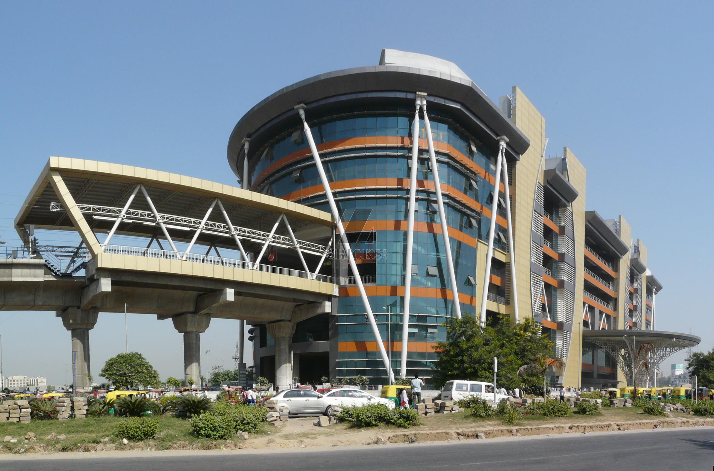The Metro Park Huda City Centre, Sector 29, NH 8, Gurgaon – Zricks.com