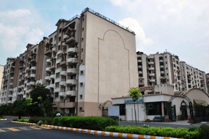  3  BHK  Apartment for sale in Ambience Lagoon Apartments Gurgaon