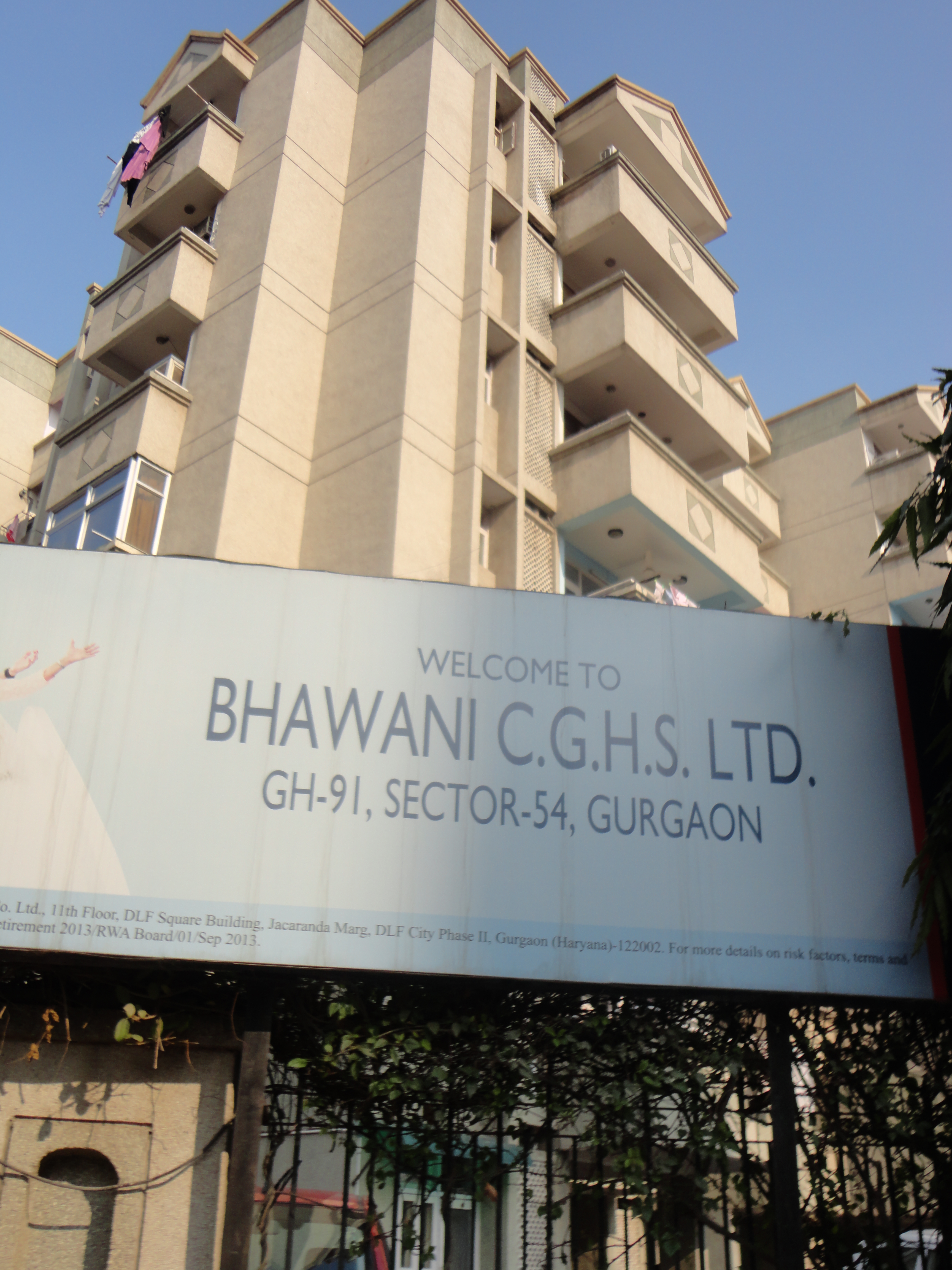Bhawani Apartments CGHS, Sector 54, Golf Course Road, Gurgaon