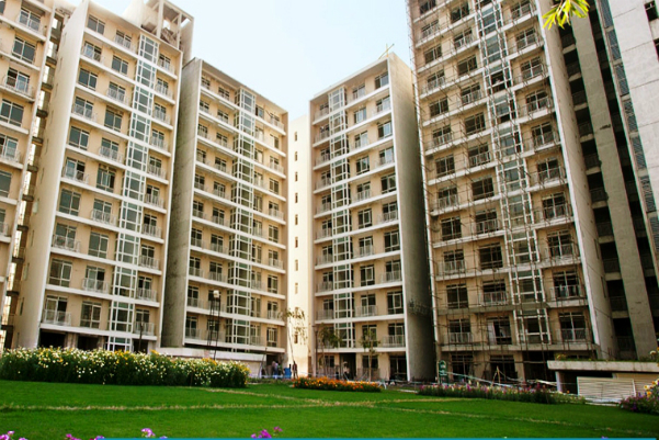 Jaypee Greens The Pavilion Court Project Deails