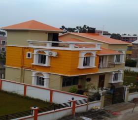  2 BHK  Independent House for sale in  Kolkata