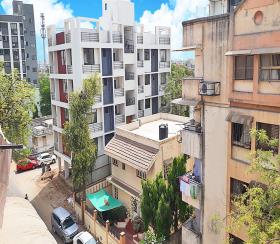  3 BHK  Independent/ Builder Floor for sale in HIMALI APT Ahmedabad