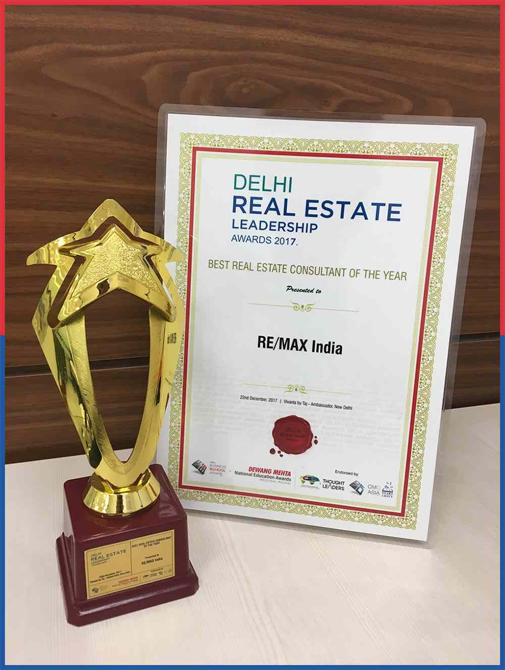 Remax India awarded The Best Real Estate Consultant of The Year by Delhi Leadership Awards 2017 Update